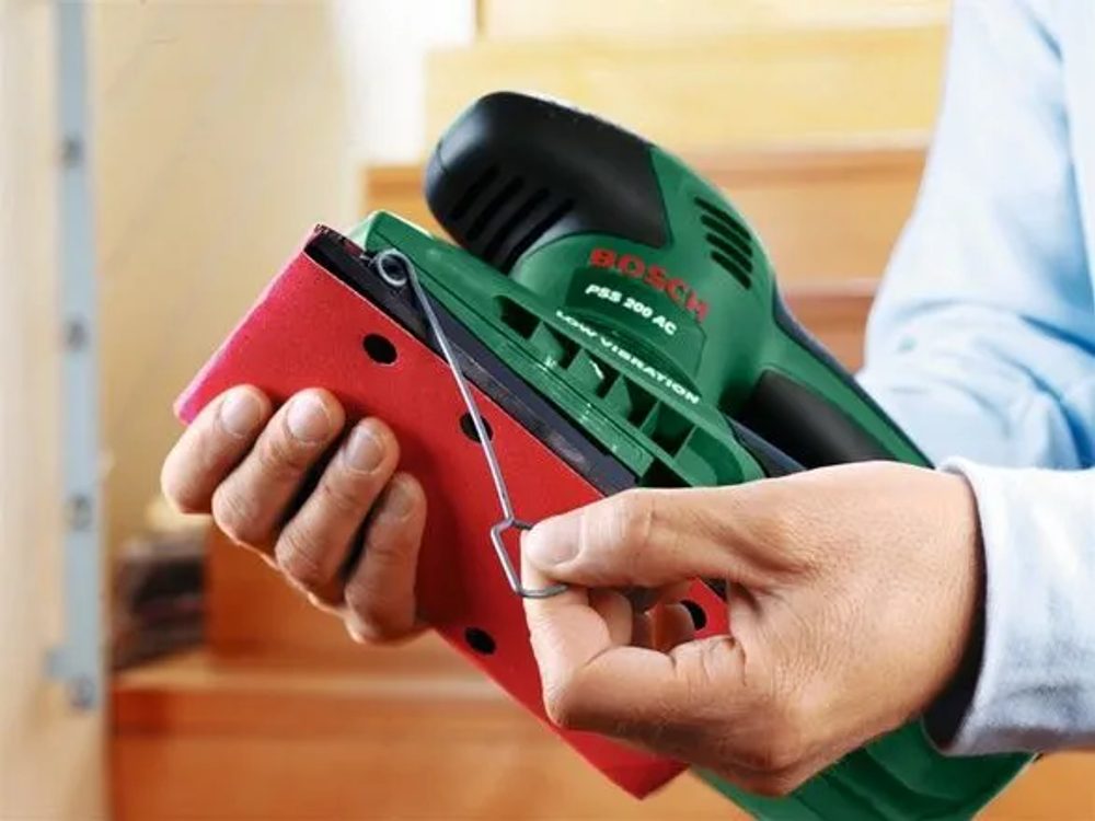 Elektrická vibrační bruska Bosch PSS 200 AC 0603340120 - Obrázek 2