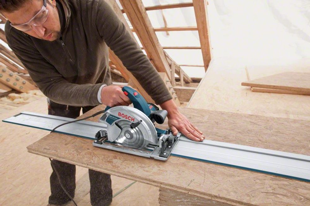 Elektrická okružní pila Bosch GKS 65 GCE 0601668901 - Obrázek 2