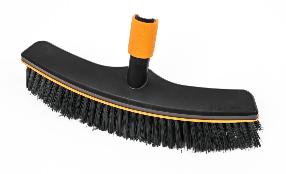 Koště Fiskars QuikFit 1001416 - Obrázek 2