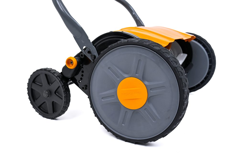 Ruční vřetenová sekačka Fiskars StaySharp™ Plus 1015649 - Obrázek 2