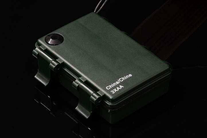 Nexos 39399 Vánoční osvětlení - světelná síť 1,5 x 1,5 m - studená bílá 100 LED - Obrázek 2