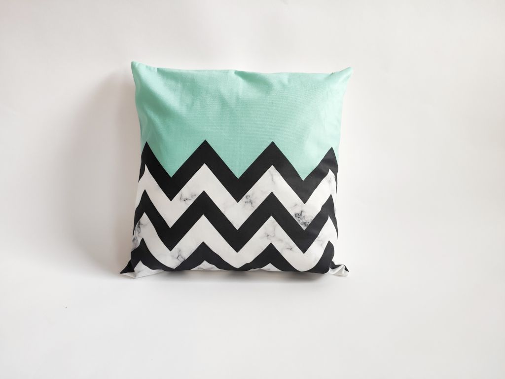 JAHU Povlak na polštář Mramor, 45 x 45 cm, černo-zelený JAHU Povlak na polštář Mramor, 45 x 45 cm, černo-zelený