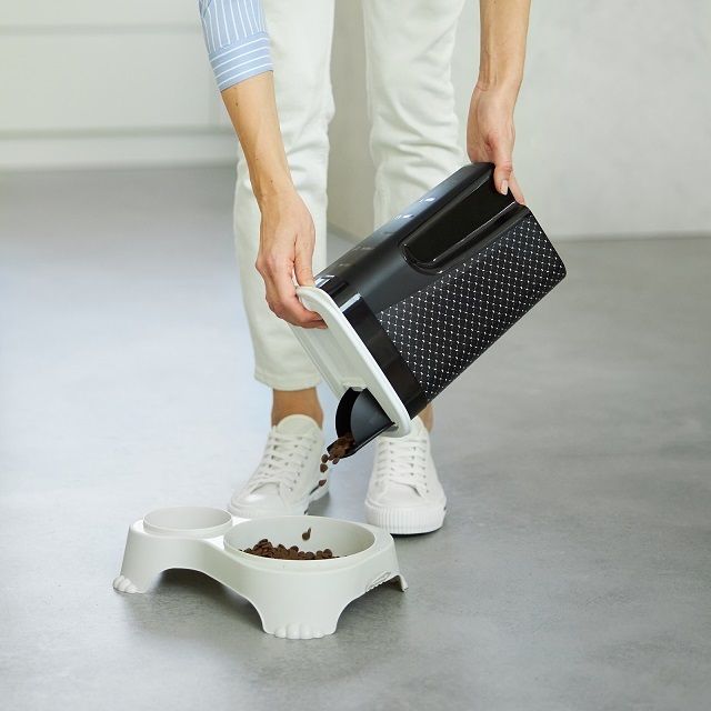 91268 Rotho Kontejner na krmivo Flo, černý - Obrázek 2