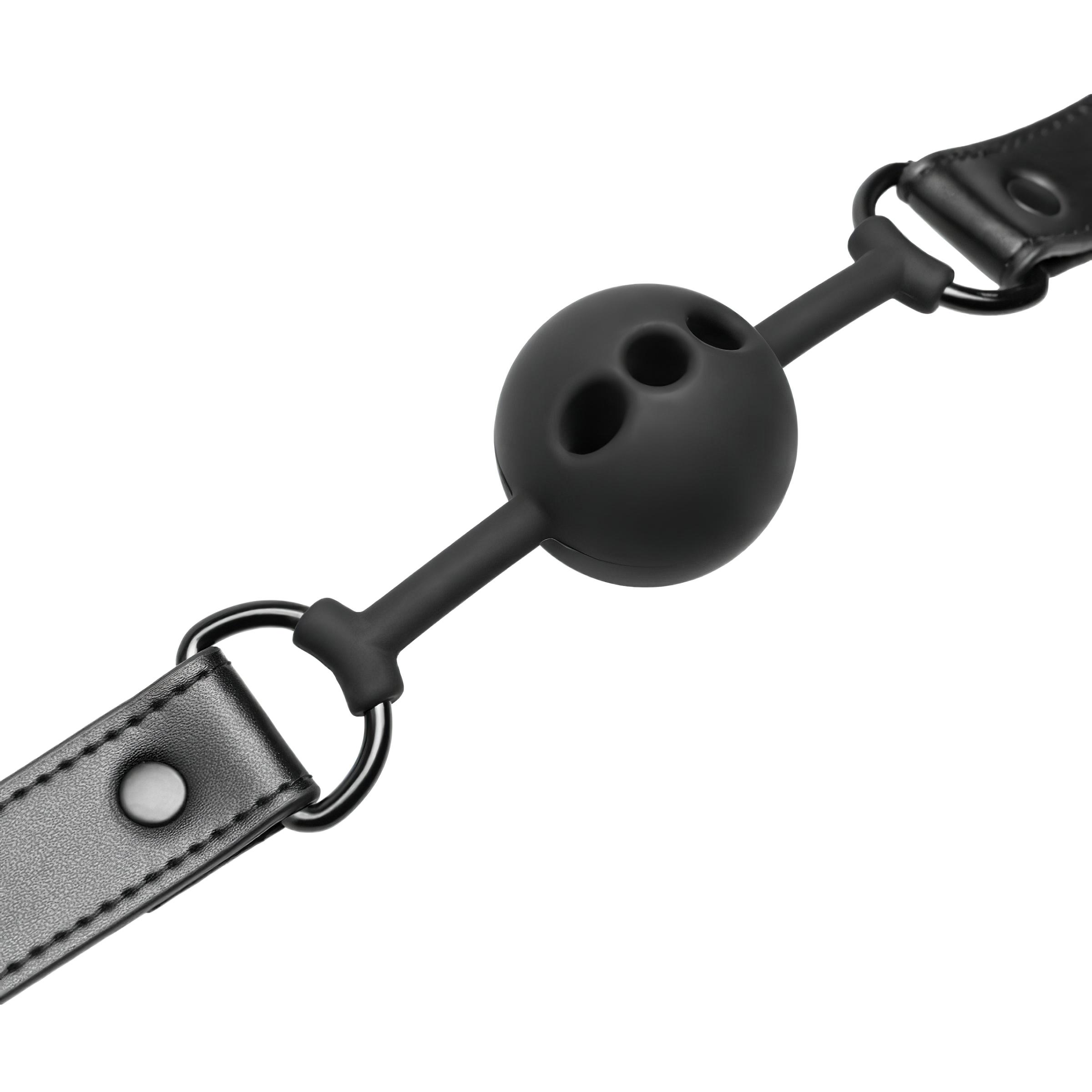 Bedroom Fantasies – szájpecek légző lyukakkal (fekete)