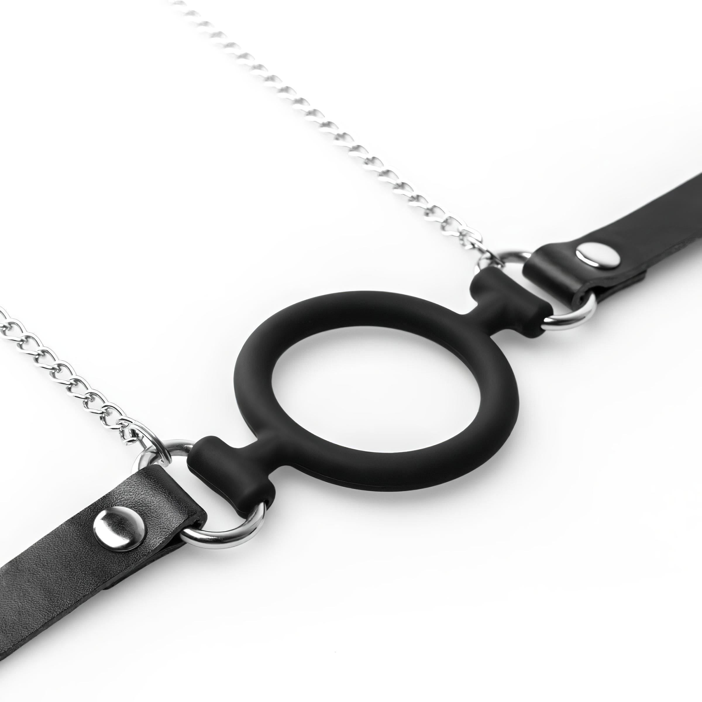 Bedroom Fantasies – szájpecek és bimbócsipesz (ezüst-fekete)