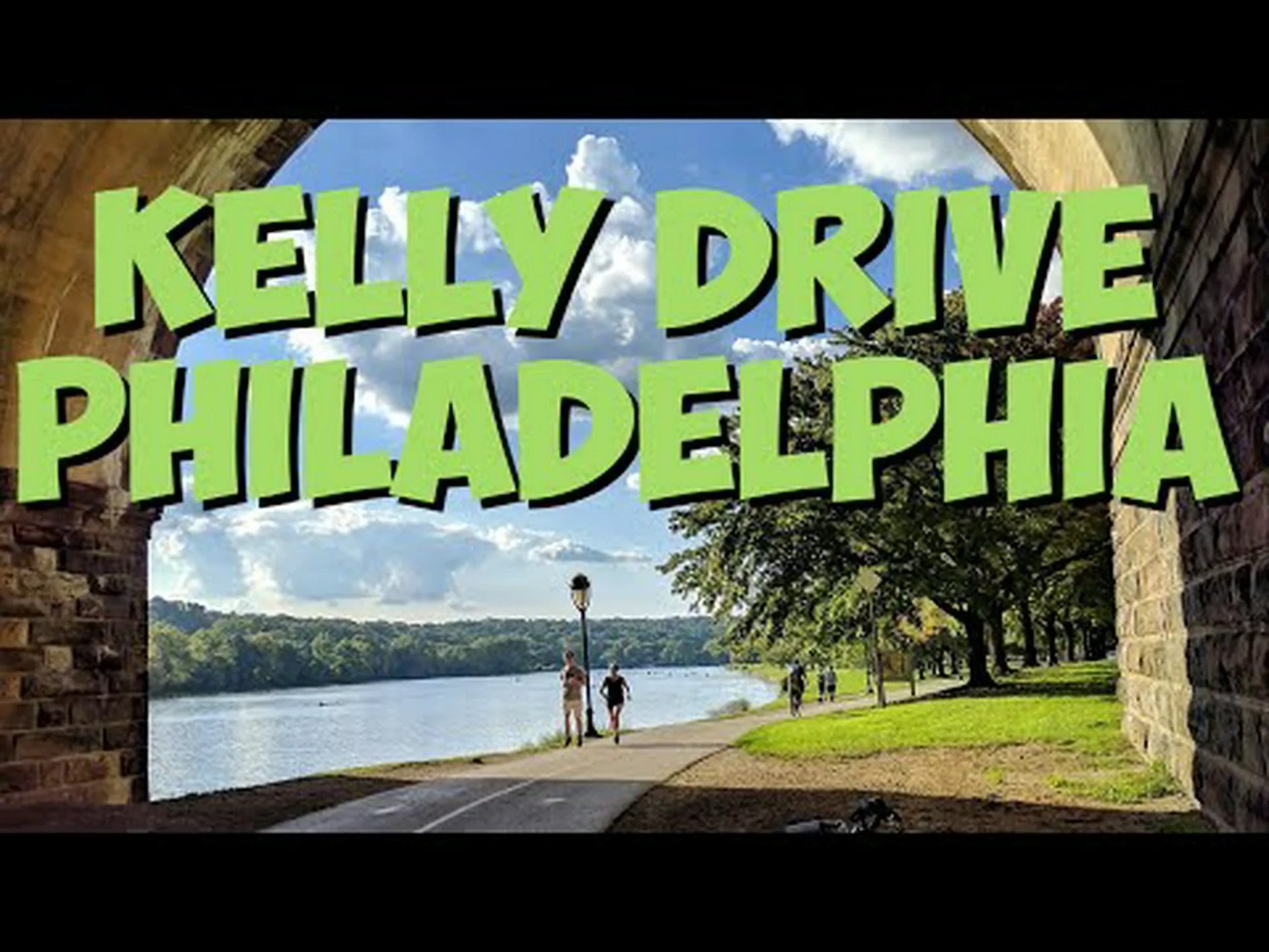 フィラデルフィアのスクールキル川の深さはどのくらいですか? フィラデルフィアのスクールキル川の深さはどのくらいですか?