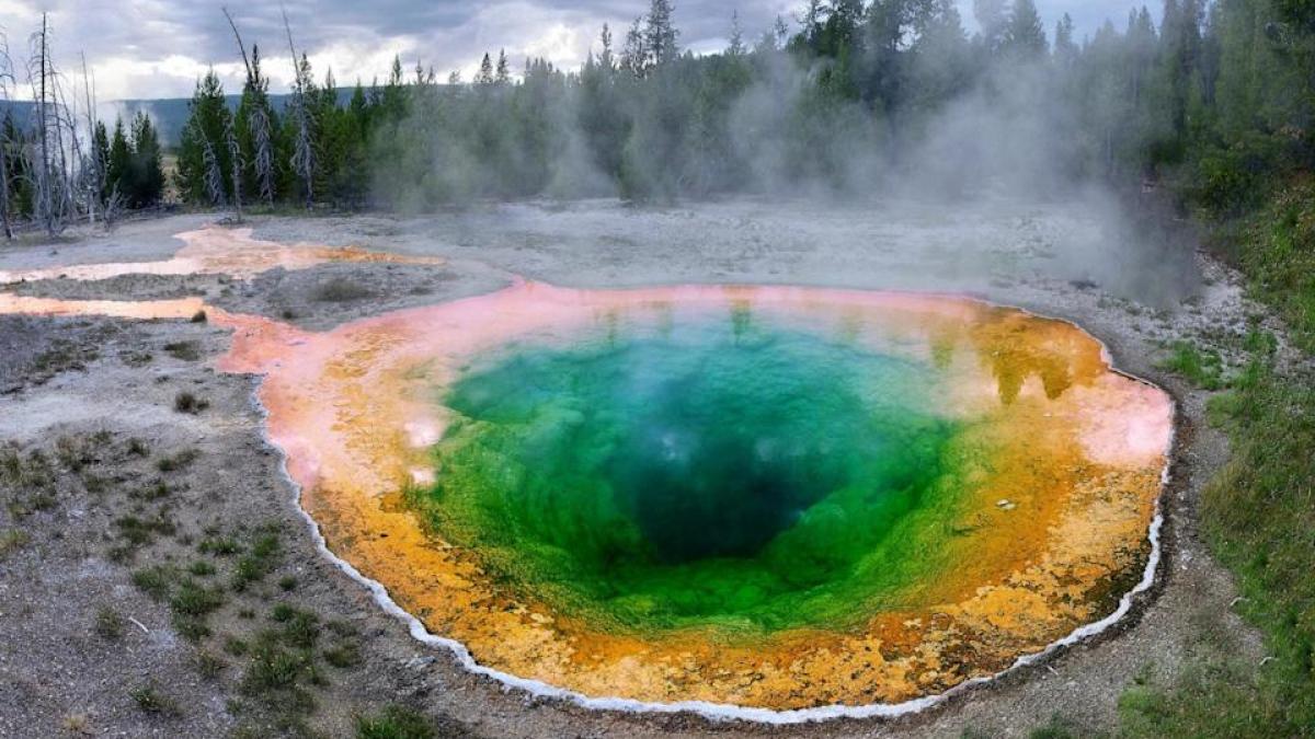 Hidden magma hat found in Yellowstone National Park Hidden magma hat found in Yellowstone National Park