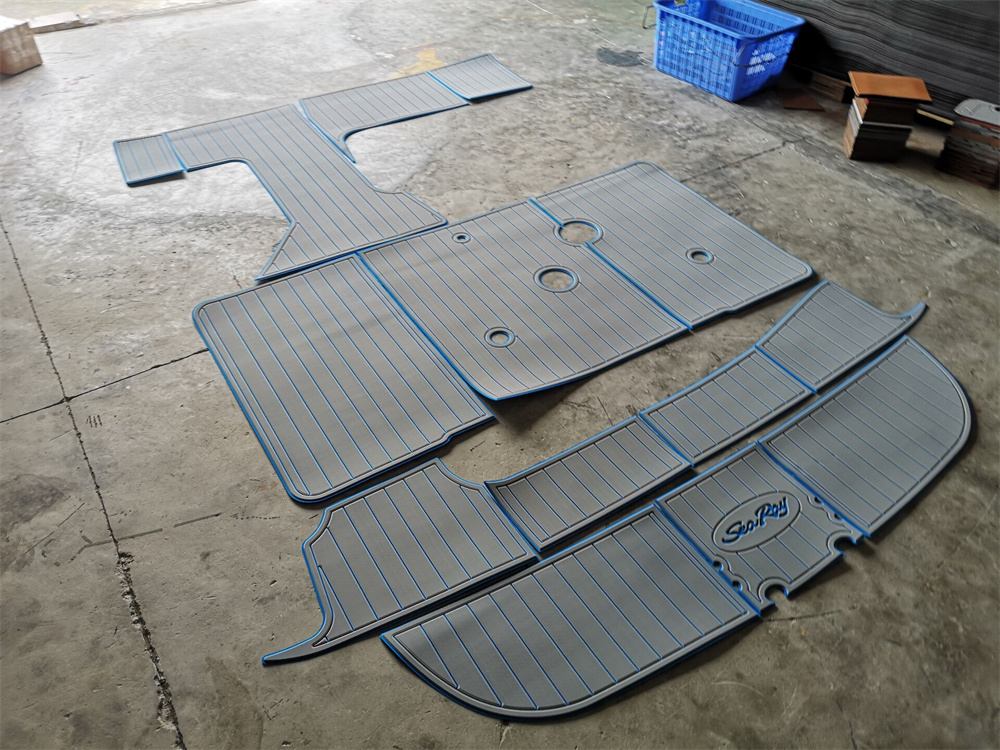 Sea Ray-1 eva boat flooring