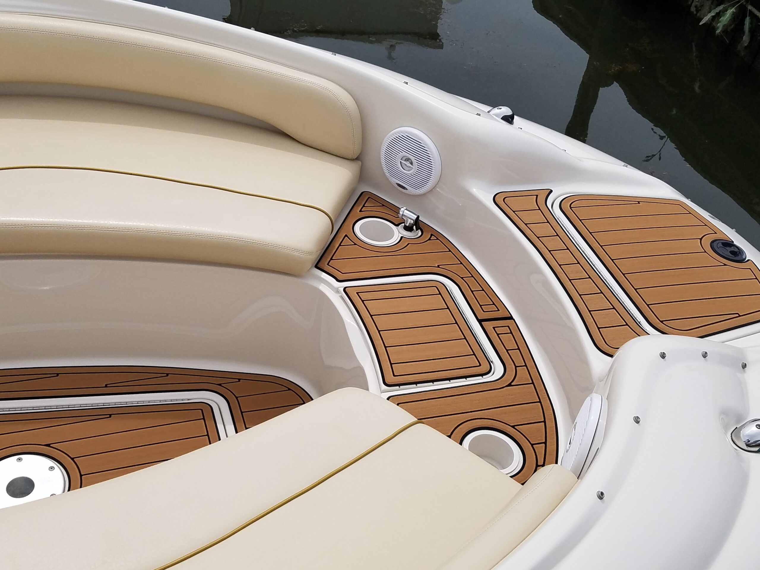 Sea Ray-1 eva boat flooring