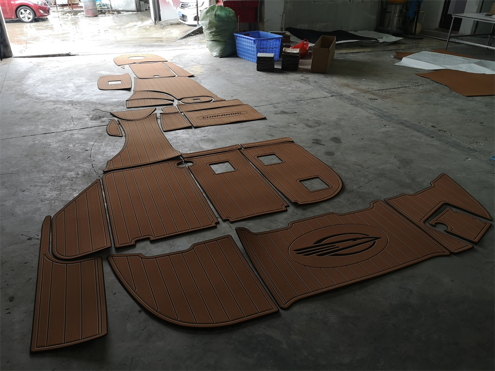 Chaparral-4 eva boat flooring
