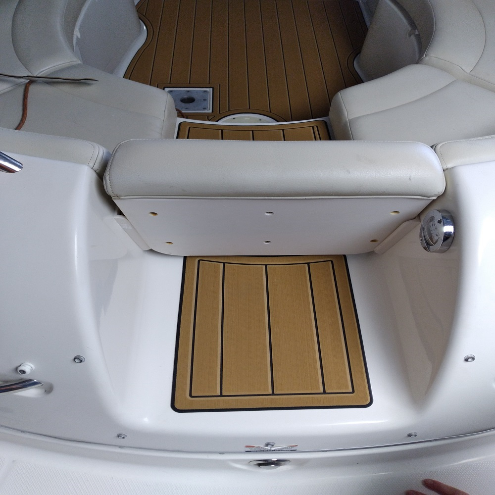 Chaparral-2 eva boat flooring