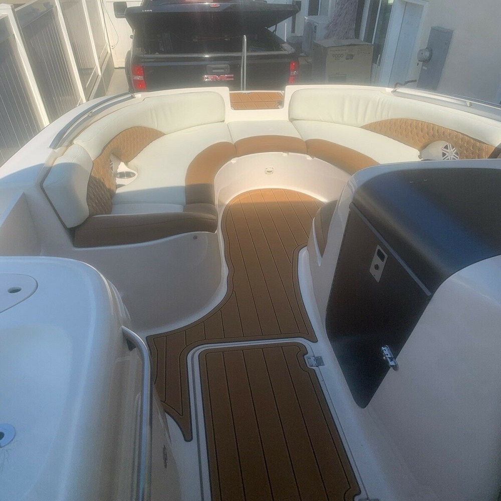 Chaparral-3 eva boat flooring