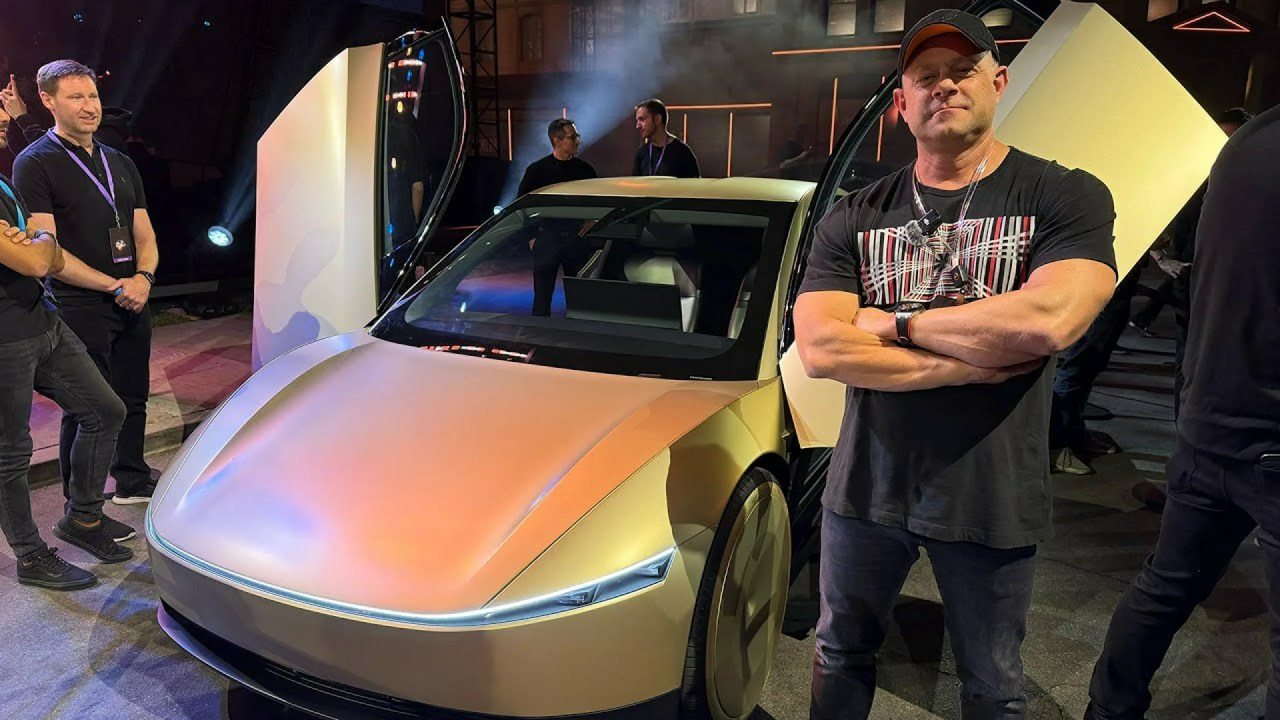 INSIDE LOOK! * My ride in the Robotaxi Robovan & Party with Optimus Robots * WeRobot INSIDE LOOK! * My ride in the Robotaxi Robovan & Party with Optimus Robots * WeRobot