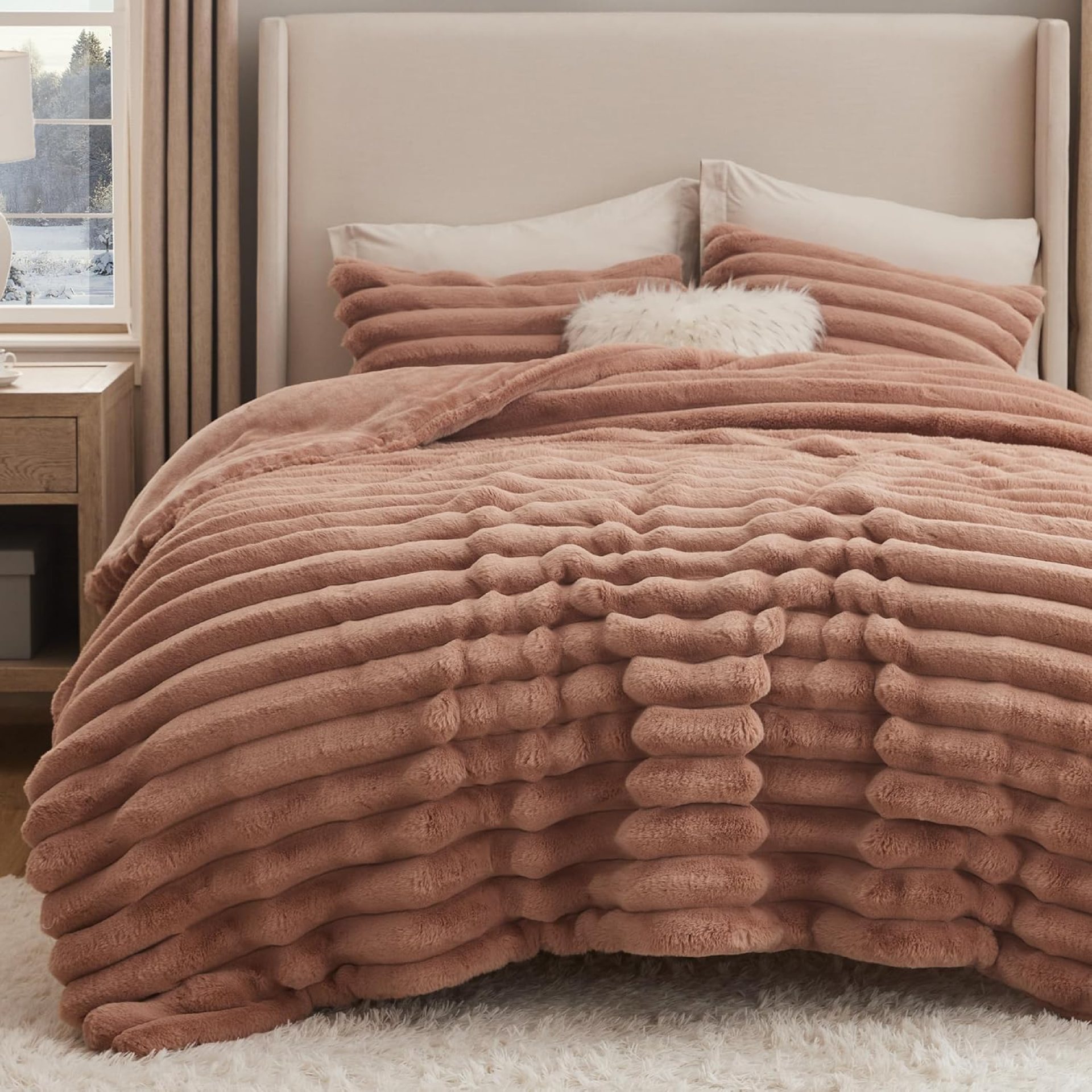Bedsure Faux Fur Queen Comforter Set – Brown Fluffy Comforter Queen Size, Soft and Cozy Shaggy Bedding Comforter Sets, Winter Warm Luxury Fuzzy Bed Set 3 Pieces, 1 Comforter and 2 Pillowcases Bedsure Faux Fur Queen Comforter Set – Brown Fluffy Comforter Queen Size, Soft and Cozy Shaggy Bedding Comforter Sets, Winter Warm Luxury Fuzzy Bed Set 3 Pieces, 1 Comforter and 2 Pillowcases