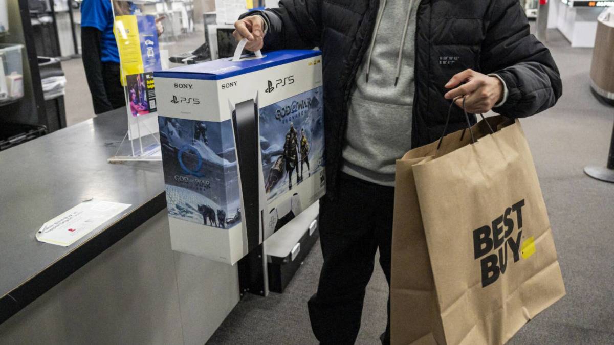Greatest Purchase CEO raises crimson flag about startling buyer conduct Greatest Purchase CEO raises crimson flag about startling buyer conduct