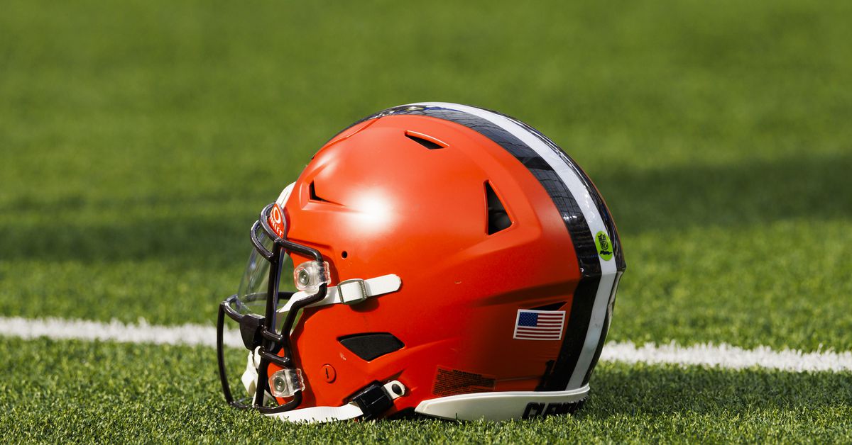There are rumors circulating about two major changes coming to the Browns’ helmet in 2024, one of which includes a white facemask. There are rumors circulating about two major changes coming to the Browns’ helmet in 2024, one of which includes a white facemask.