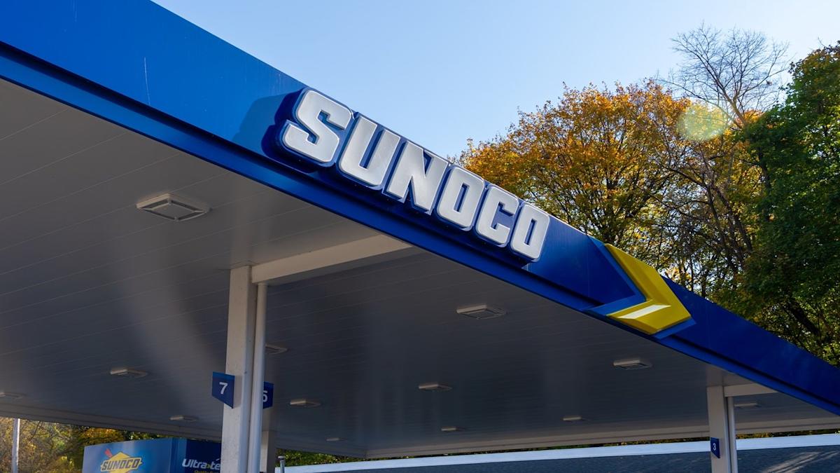 Sunoco to acquire Parkland in .1bn deal Sunoco to acquire Parkland in .1bn deal