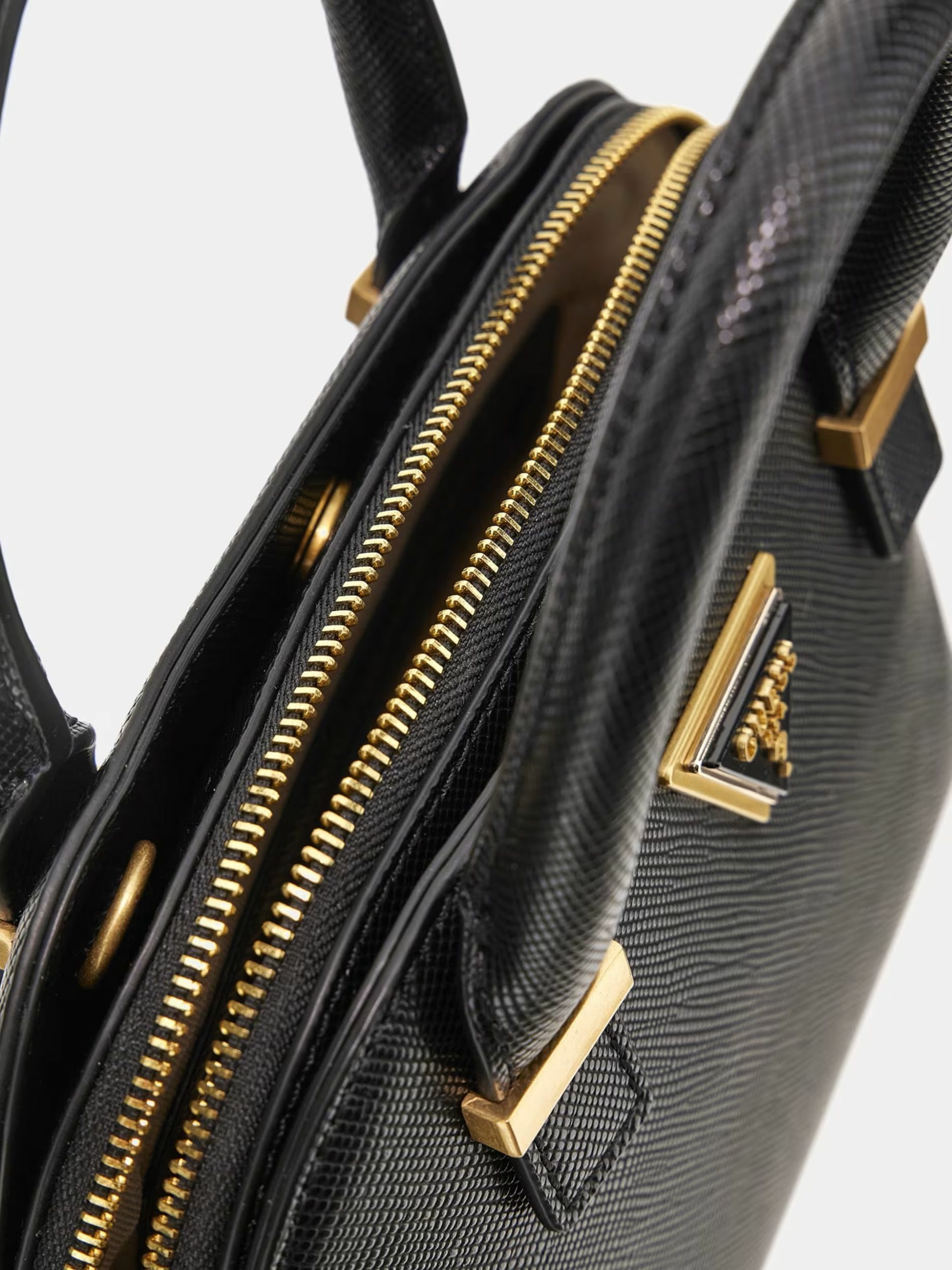 GUESS Handtasche Unisex Lassie Girlfriend Dome Satchel Schwarz HWVA9231050‑BLA – Bild 3