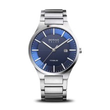 Bering Herren Solaruhr Slim Titanium Silber 15239-777 Bering Herren Solaruhr Slim Titanium Silber 15239-777
