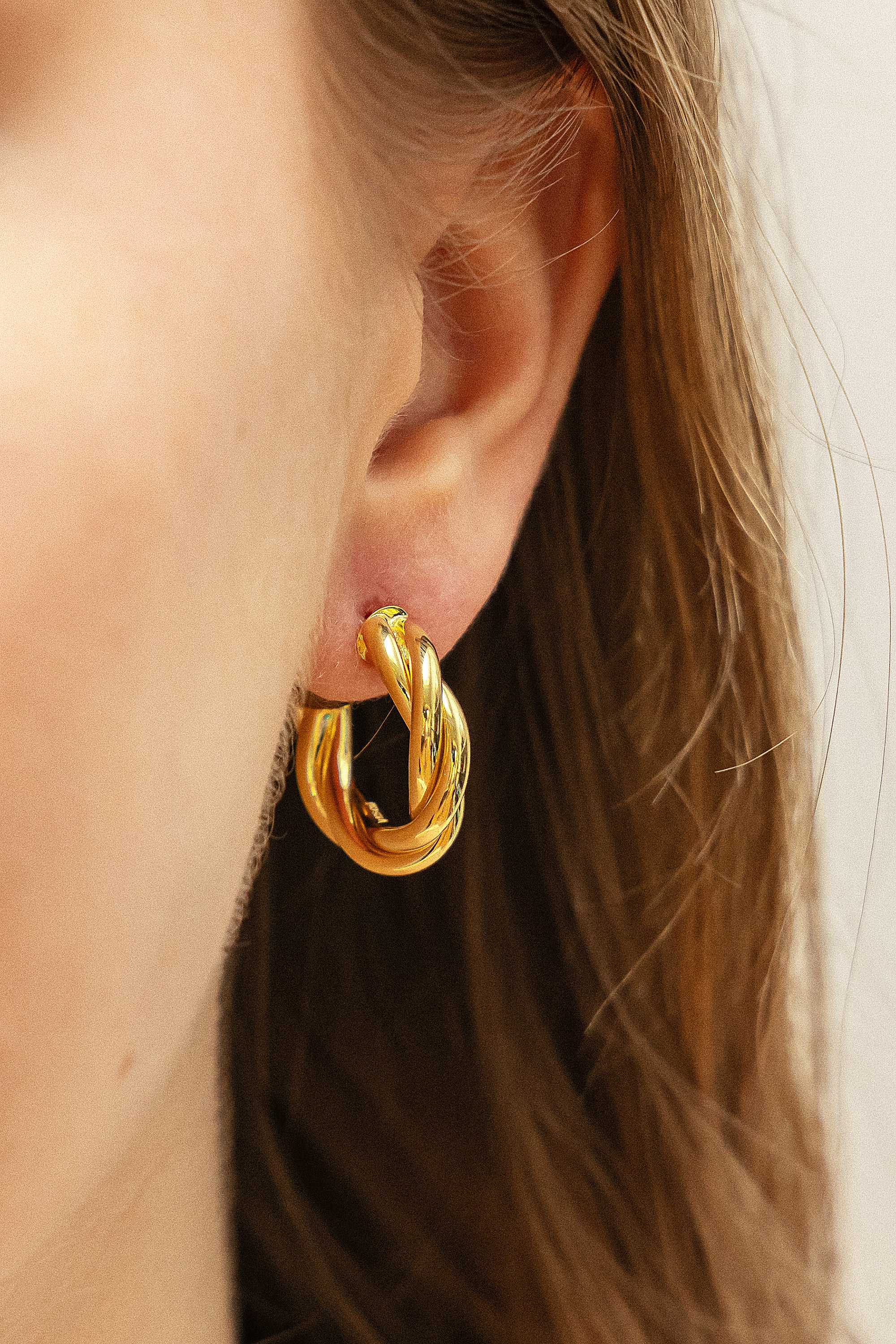 Creole 925 Sterling Silber vergoldet twisted medium 41185161117790 – Bild 2