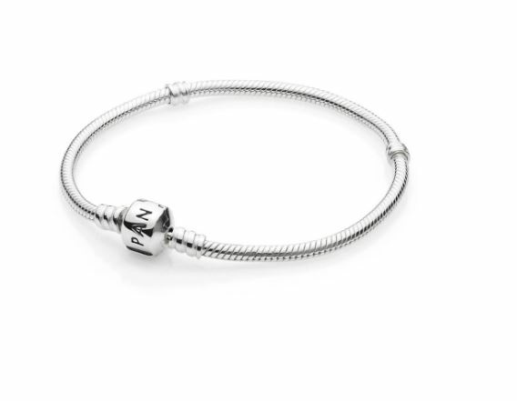Pandora Moments Charm-Armband Schlangen-Glieder Silber 590702HV Pandora Moments Charm-Armband Schlangen-Glieder Silber 590702HV