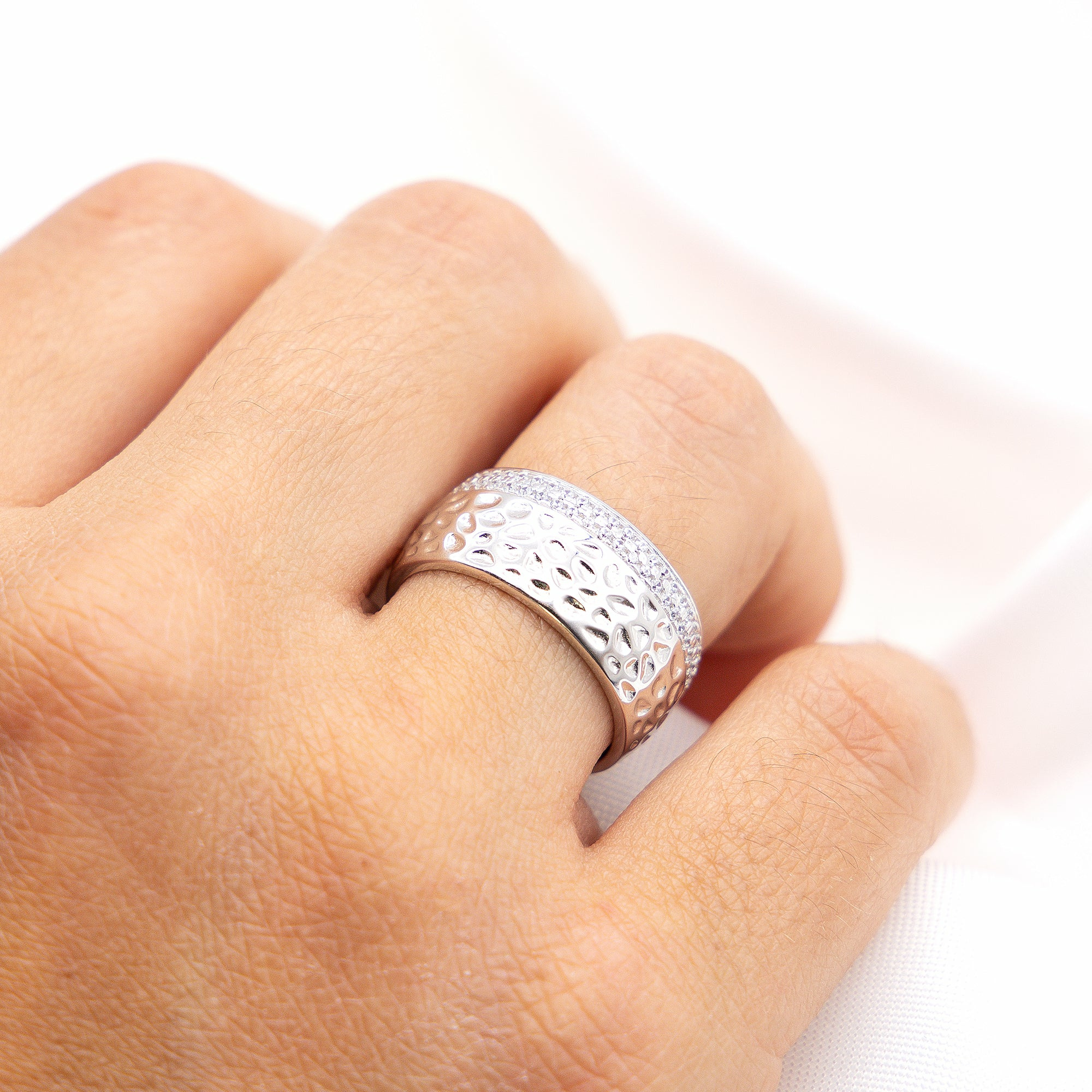 Zeeme Silver Silber 925 rhodiniert mit weißen Zirkonia-Steinen Ring 416769265501...