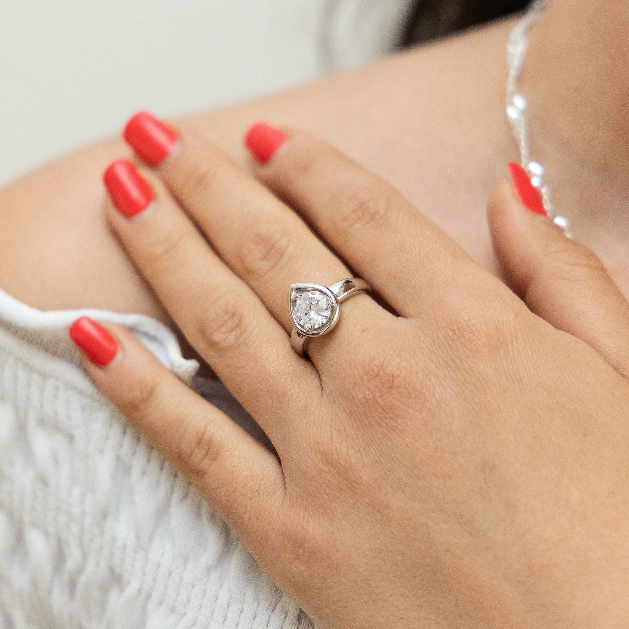 ZEEme Basic Silber 925 rhodiniert Tropfen-Form mit weißem Zirkonia-Stein Ring 41... – Bild 2