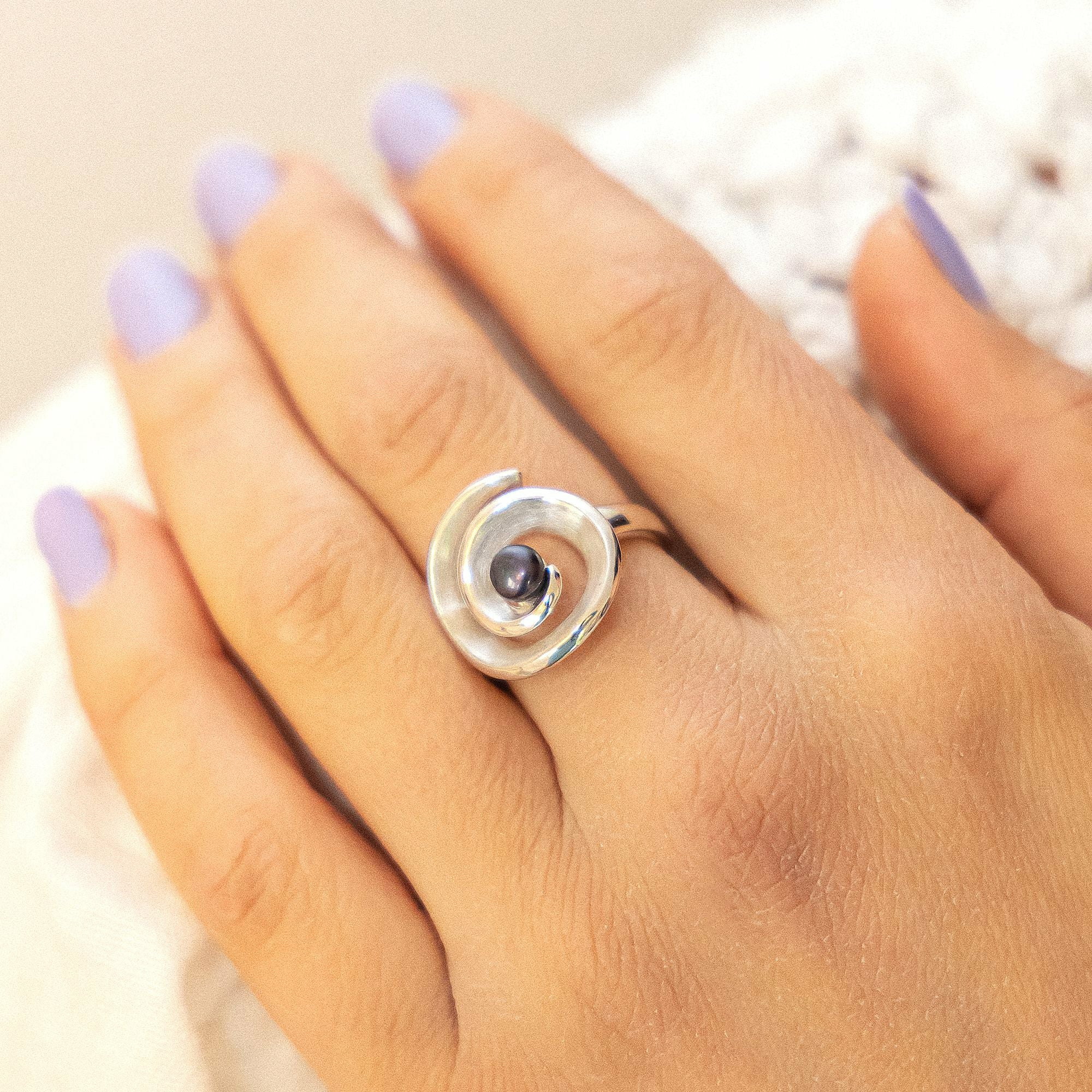 ZEEme Pearls Silber 925 rhodiniert mit schwarzer Perle Ring 41675994333278 – Bild 2