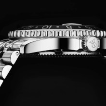 Revue Thommen Schweizer Armbanduhr Diver GMT Automatikuhr für Herren, Schwarz mi... Revue Thommen Schweizer Armbanduhr Diver GMT Automatikuhr für Herren, Schwarz mi...