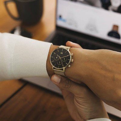 MVMT 28000283 Legacy Traveler Uhr – Bild 3