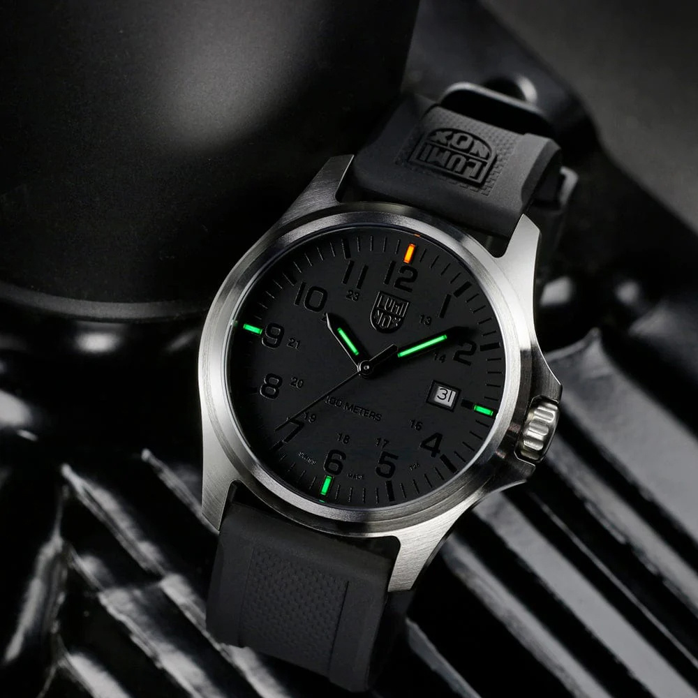 Luminox Herren Armbanduhr Patagonia Steel Schwarz X2.2502 – Bild 3