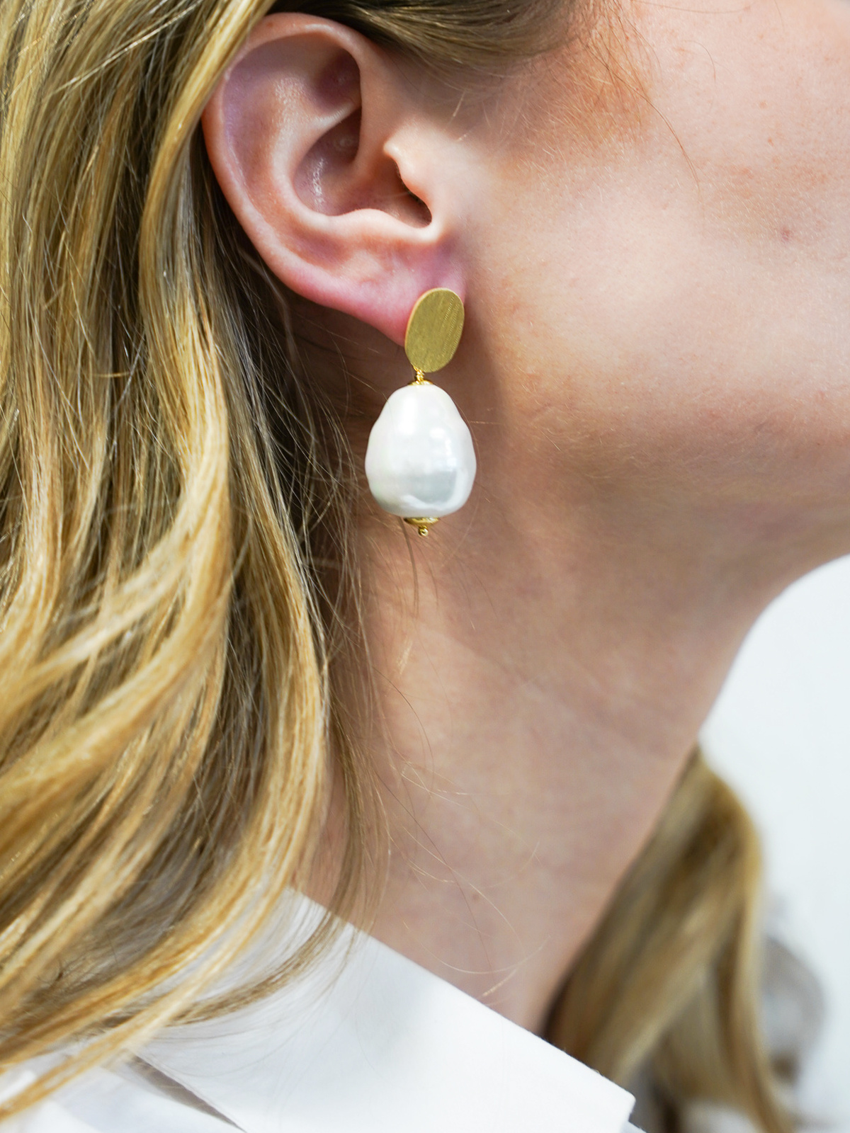 CE QU Pearl Mother Earth L Pearl CE QU Pearl Mother Earth L Pearl