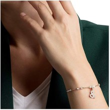 Swarovski Charm Anhänger Remix Alphabet & Weiß, Roségold-Legierungsschicht 544... Swarovski Charm Anhänger Remix Alphabet & Weiß, Roségold-Legierungsschicht 544...