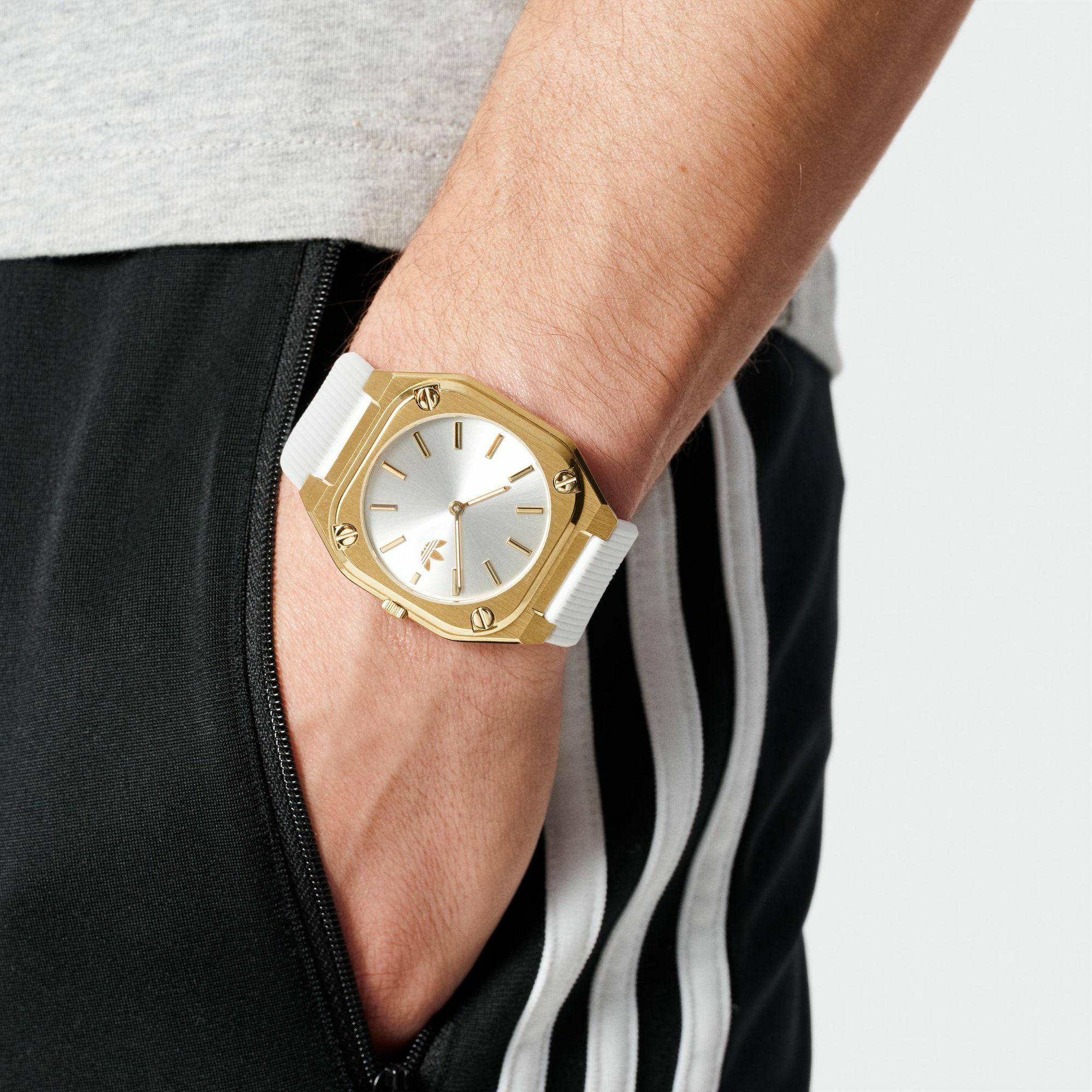 Adidas Unisex Uhr City Tech Thin – Bild 3