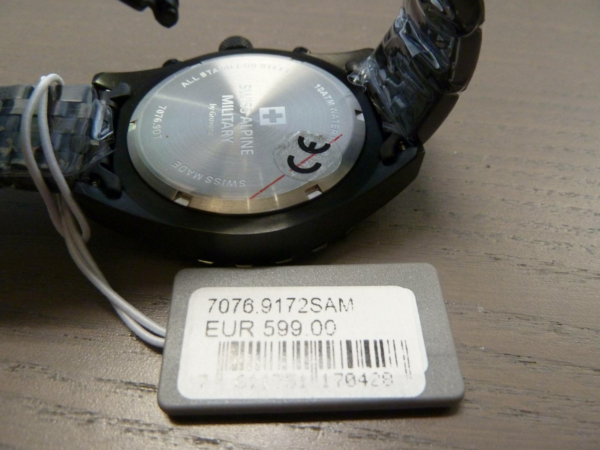 Swiss Alpine Military Herren Armbanduhr Chrono 44mm 10ATM 7076.9172 Swiss Alpine Military Herren Armbanduhr Chrono 44mm 10ATM 7076.9172