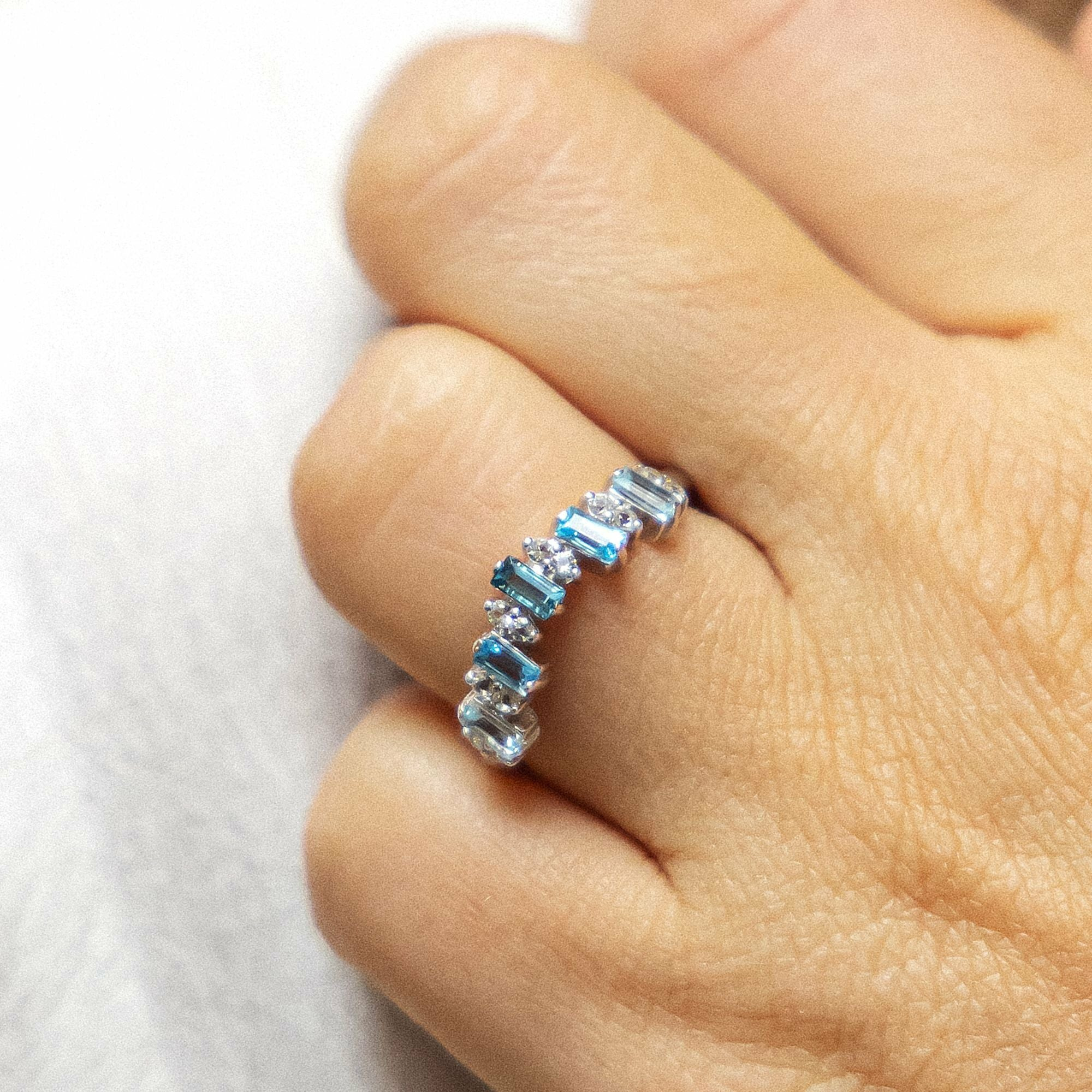 ZEEme Gemstone Silber 925 rhodiniert mit 12x Weißtopas + 5x Blautopas (beh.) Rin... – Bild 2