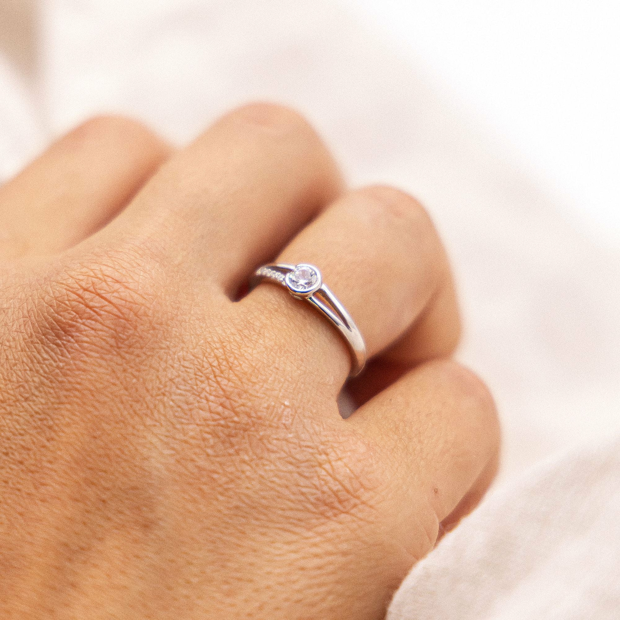 Fascination by Ellen K. Gold 375 mit Zirkonia weiß Ring 41676925894750 – Bild 2