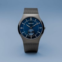 BERING Herren Armbanduhr Classic Collection Edelstahl Armband und Saphirglas 40m... BERING Herren Armbanduhr Classic Collection Edelstahl Armband und Saphirglas 40m...