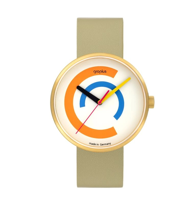 Walter Gropius Analoguhr Centum mit Lederband Grau WG 010-02 Walter Gropius Analoguhr Centum mit Lederband Grau WG 010-02