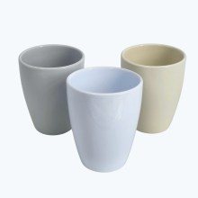 Übertopf in verschiedenen Farben (9cm Töpfe) Übertopf in verschiedenen Farben (9cm Töpfe)