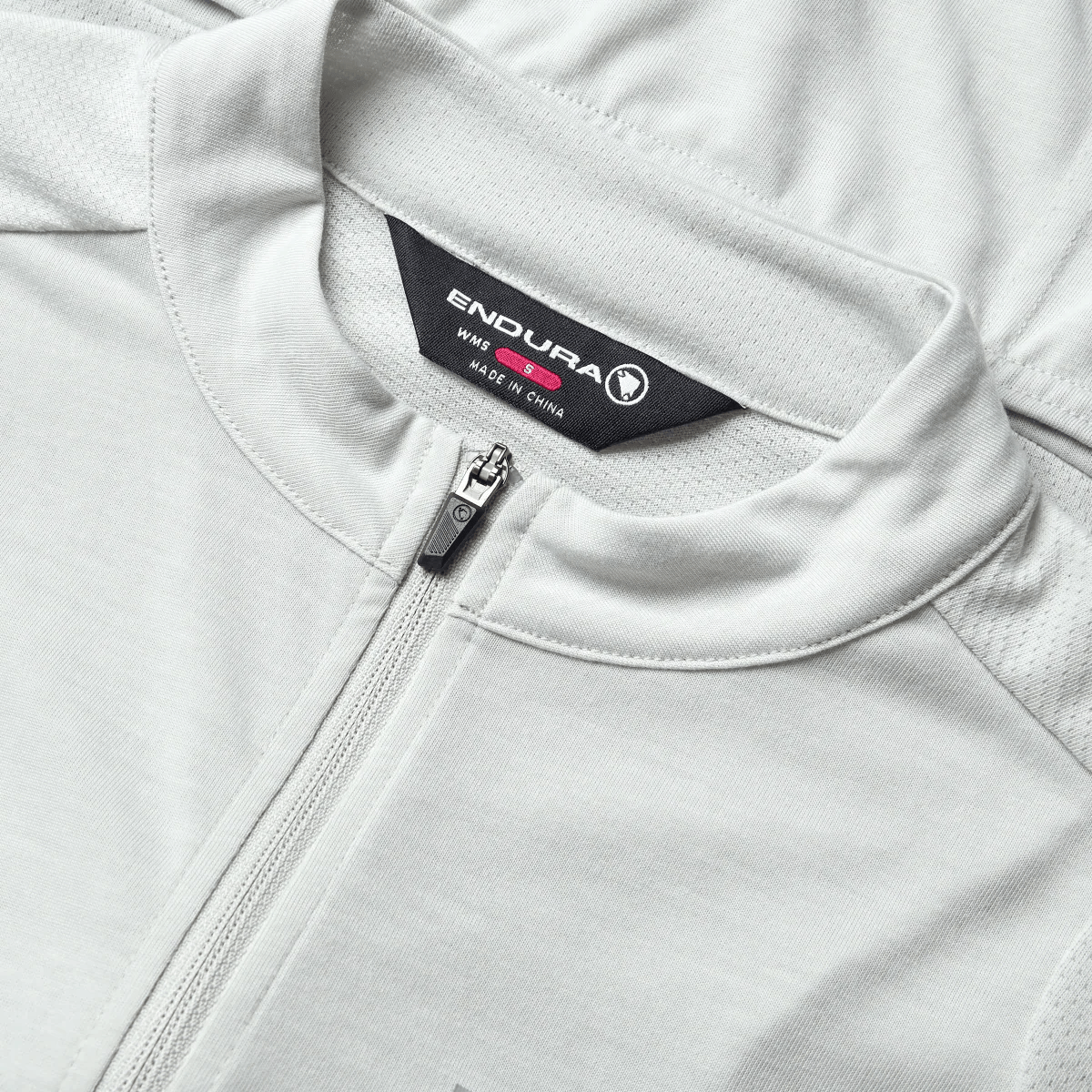 ENDURA WOMEN'S LOOP S/S ZIPPED JERSEY Damen Kurzarm Radtrikot – Bild 3