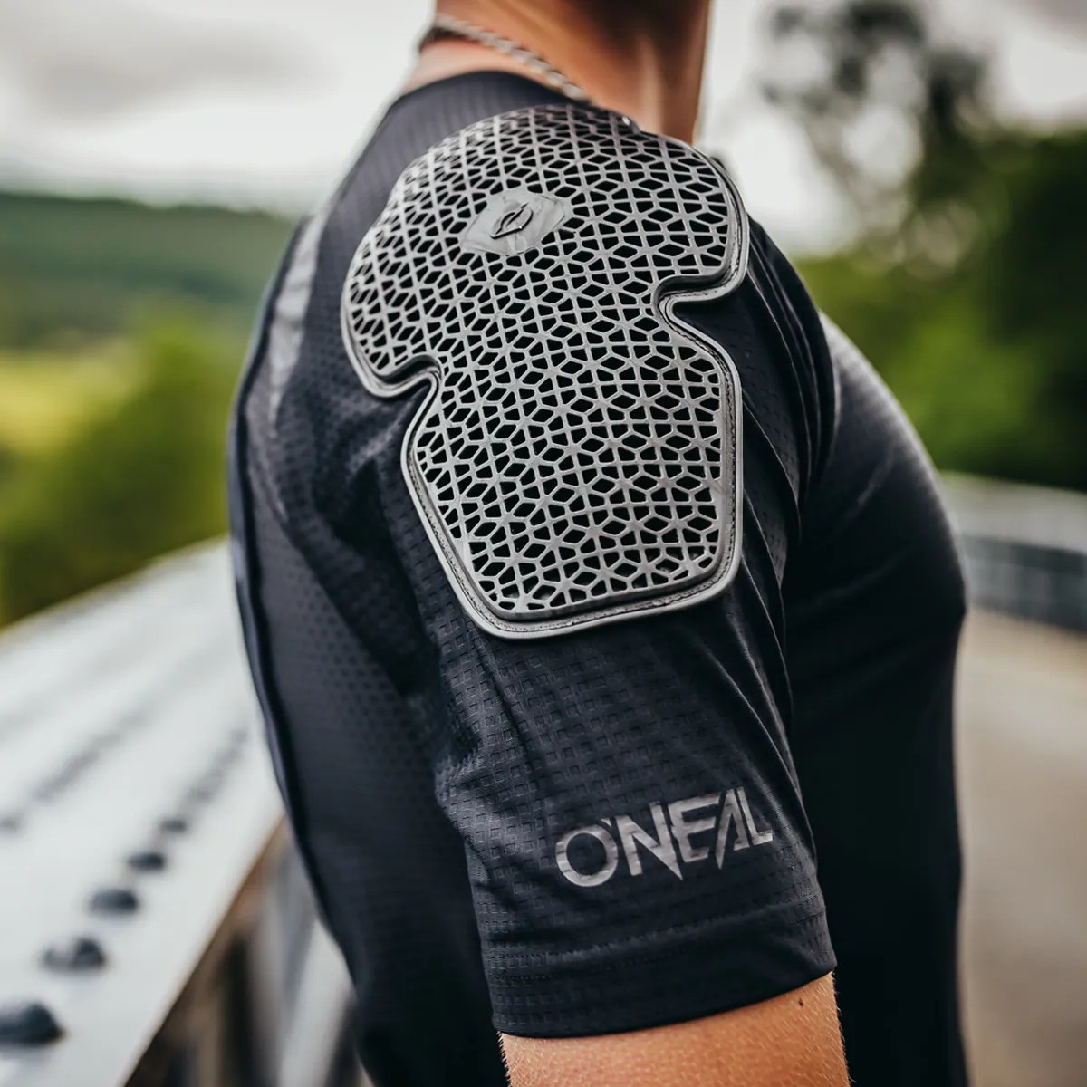 O'NEAL IMPACT LITE PROTECTOR SHIRT V.23 Kurzarm Protektorenshirt – Bild 5