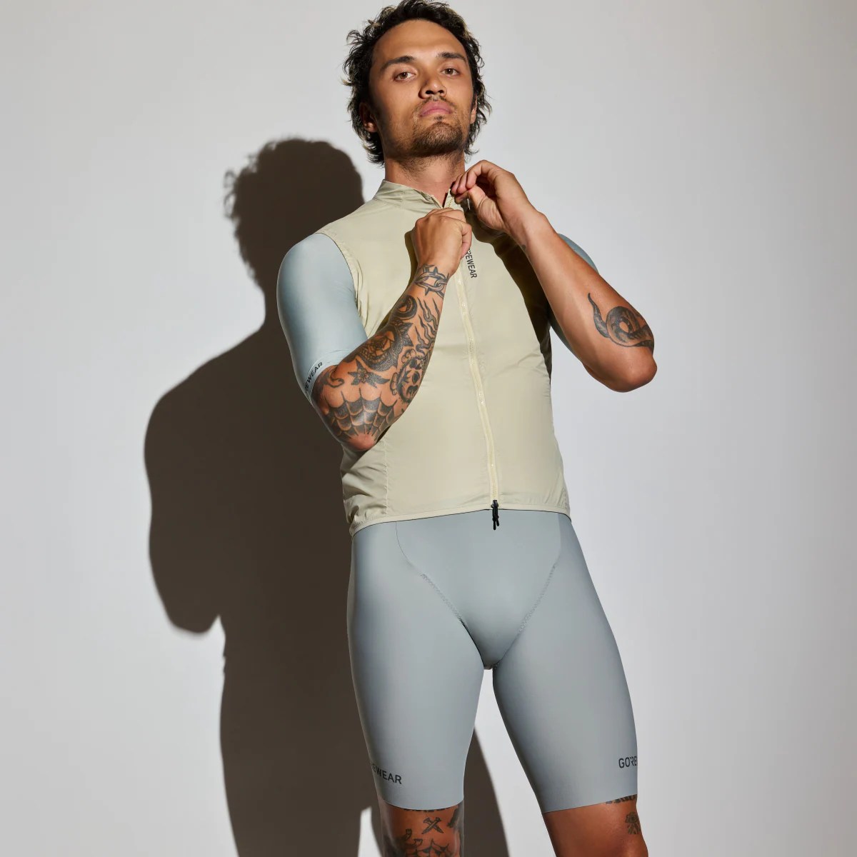 GOREWEAR DISTANCE WINDBREAKER Windweste – Bild 5