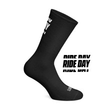 COIS Cycling THANK GOD IT’S RIDEDAY cycling socks Fahrradsocken COIS Cycling THANK GOD IT’S RIDEDAY cycling socks Fahrradsocken