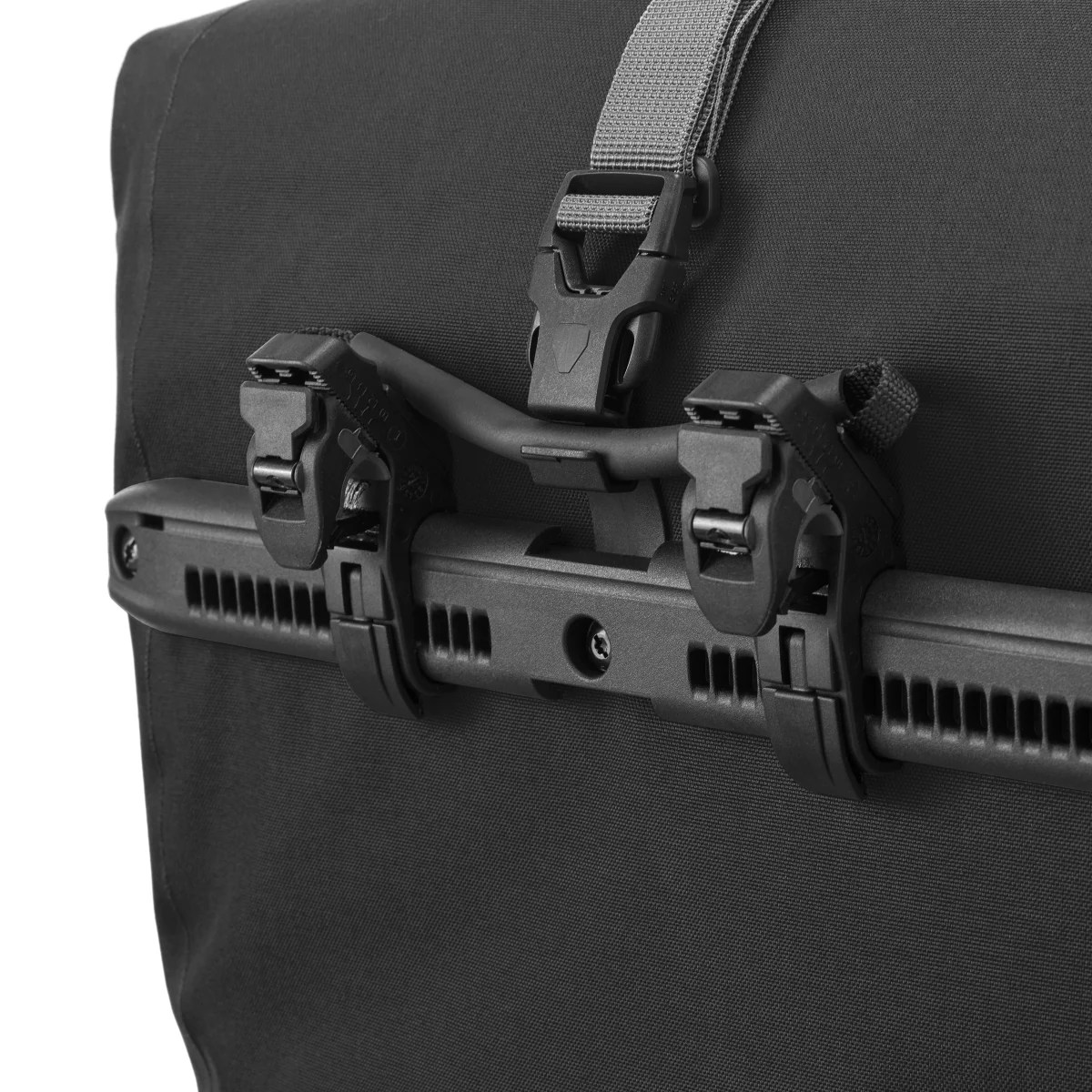 ORTLIEB BACK-ROLLER PLUS QL2.2 Gepäckträgertasche – Bild 3