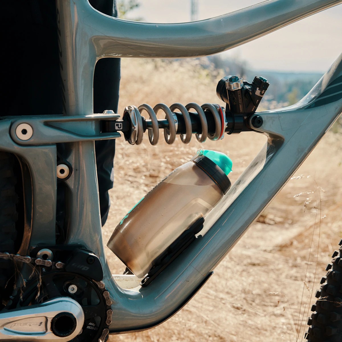 Fidlock TWIST bottle 590 ml antibacterial Trinkflasche inkl. bike base-Flaschenhalter – Bild 5