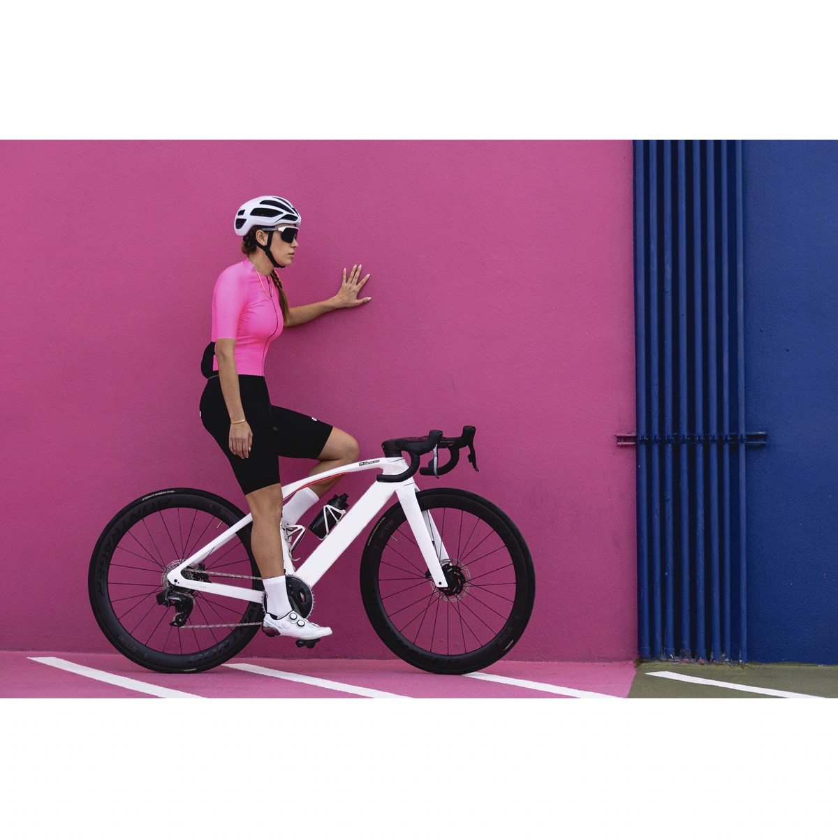 ASSOS UMA GT Half Shorts C2 Short Damen Radhose – Bild 5