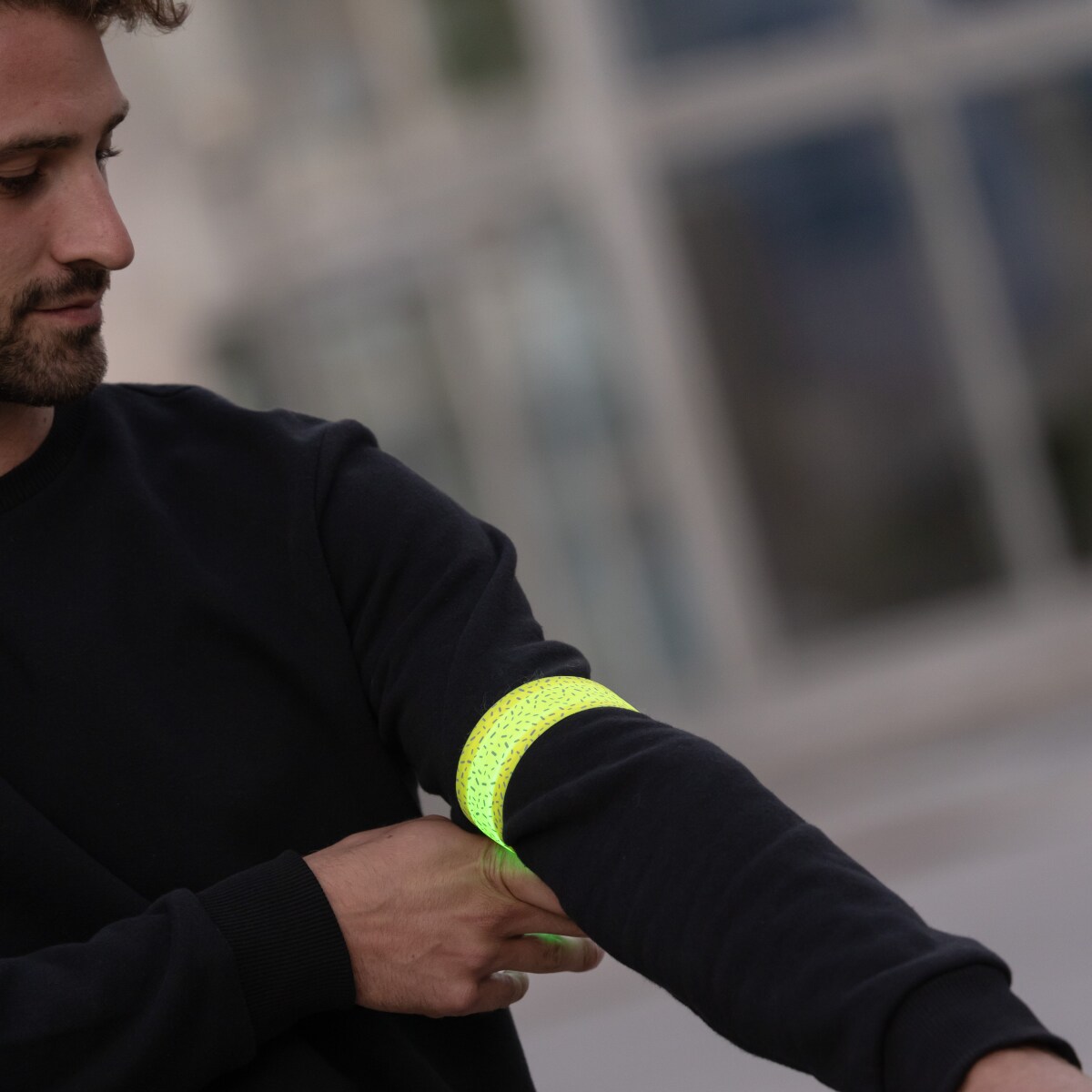 WOWOW STARDUST SNAPWRAP LED Reflektorband – Bild 4