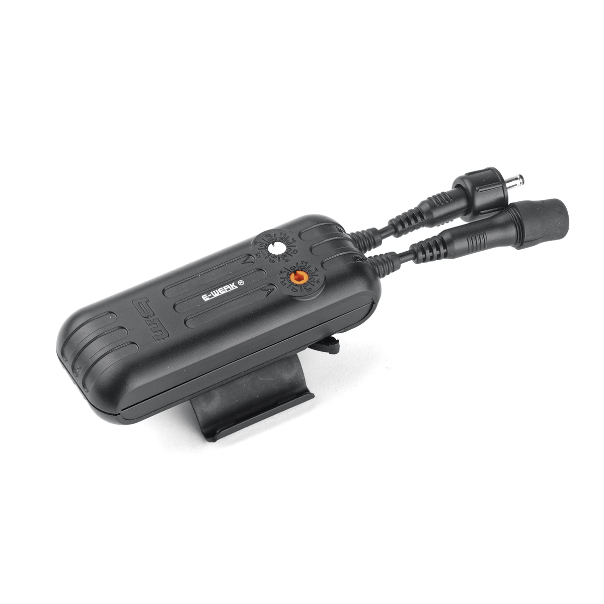 B + M E-Werk Netz- und Ladegerät B + M E-Werk Netz- und Ladegerät