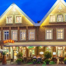 Kultur, Städte, Schlösser und Gärten im Münsterland Kultur, Städte, Schlösser und Gärten im Münsterland